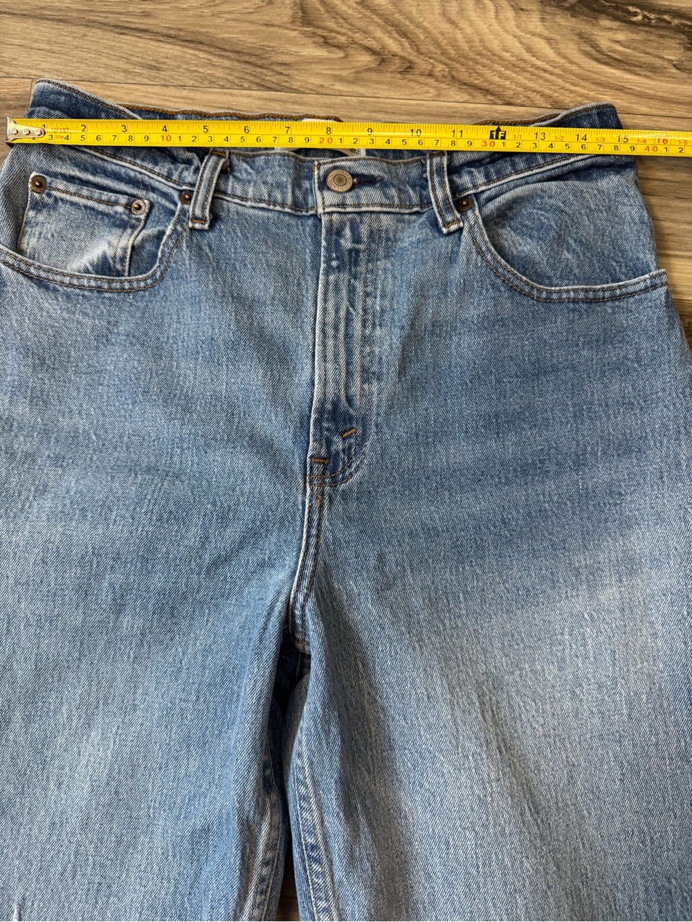 Abercrombie & Fitch The '90s Straight Ultra High Rise Jean Size 30 / 10 Short - Picture 5 of 9